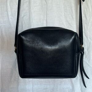 Black Leather Crossbody Camera Bag-Portland leather